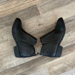 Sun + Stone Cadee Sleek Black Side Zip Stretch Ankle Booties New Without Box
